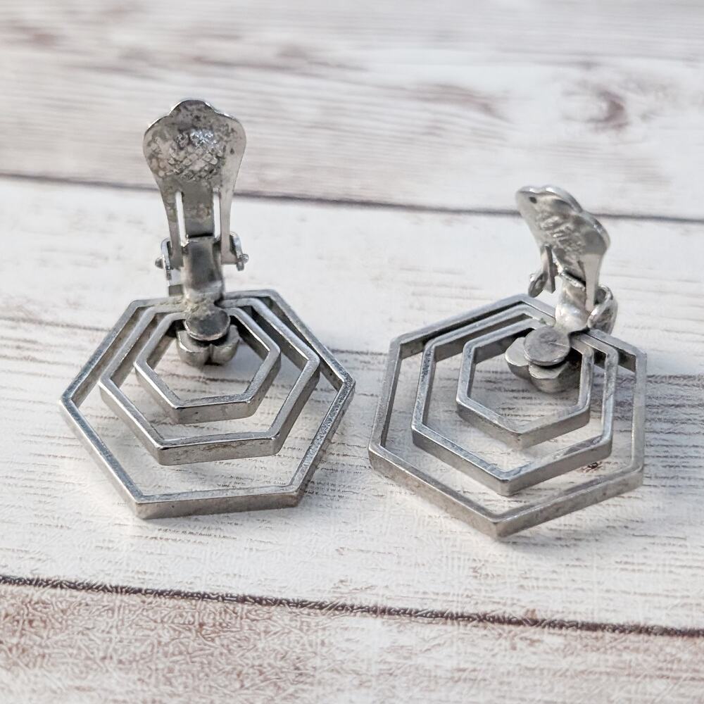 Vintage Clip On Earrings Silver Tone Geometric Large Statement - Picture 5 of 5